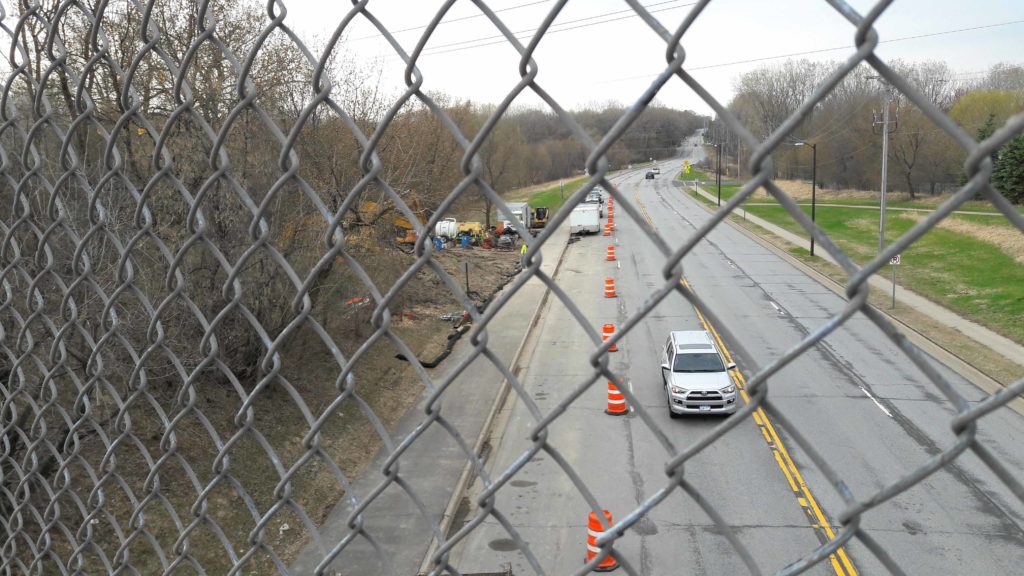 Valley View Rd from regional trail bridge