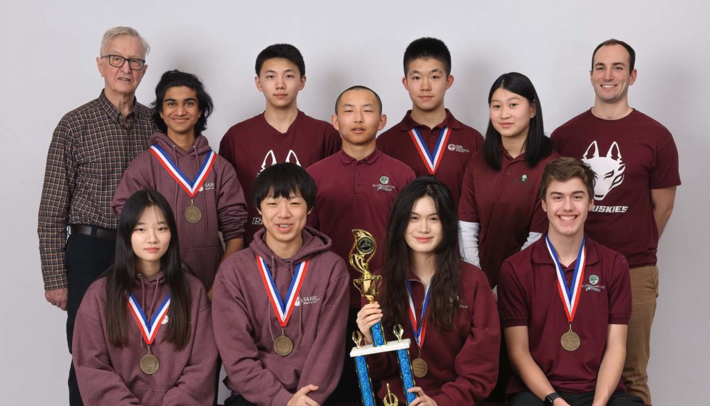 International School of Minnesota math team photo 3-29-22