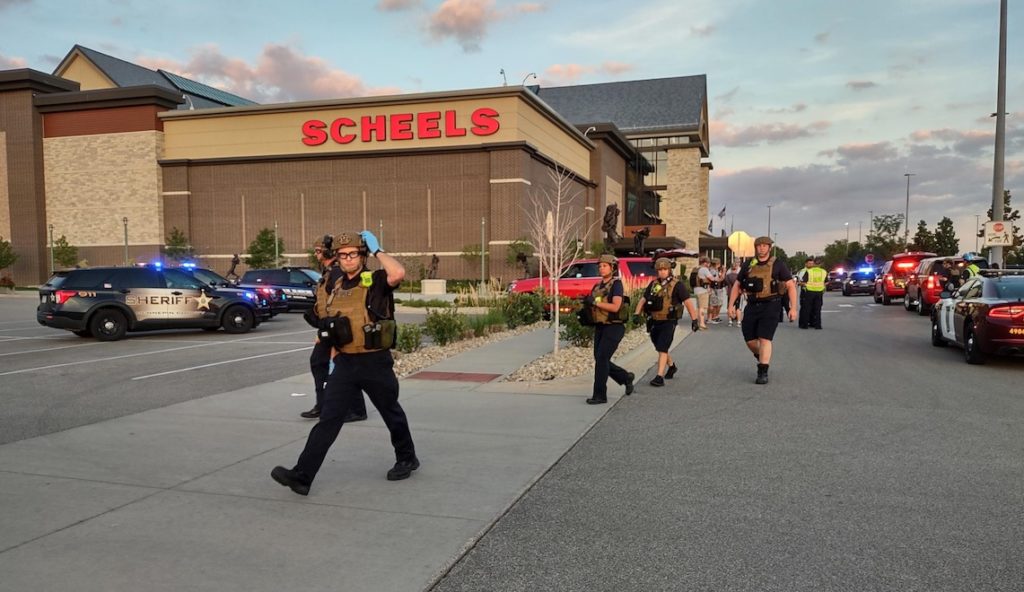 Emergency personnel from multiple cities responded to Eden Prairie Center Monday night. Photo by Brad Canham