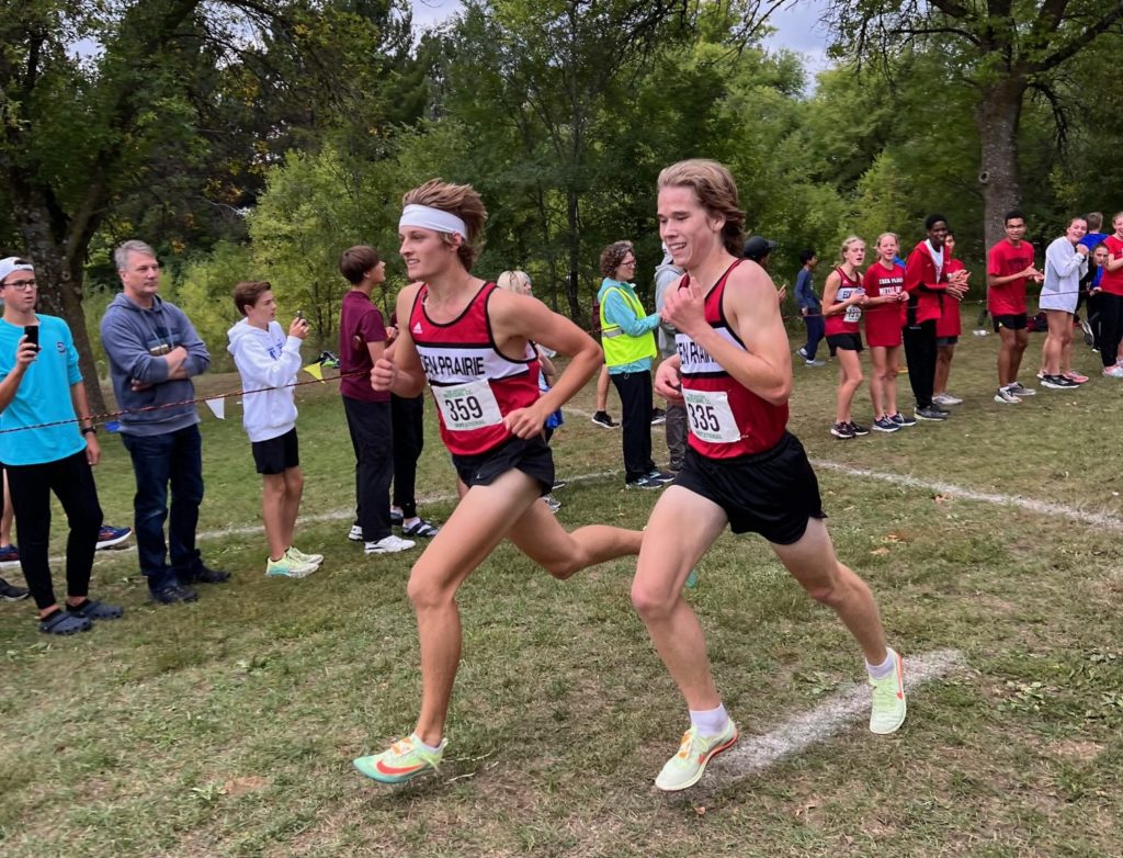 Seniors Matthew Holje and Nolan Bakken. Photo by Rachel Bakken