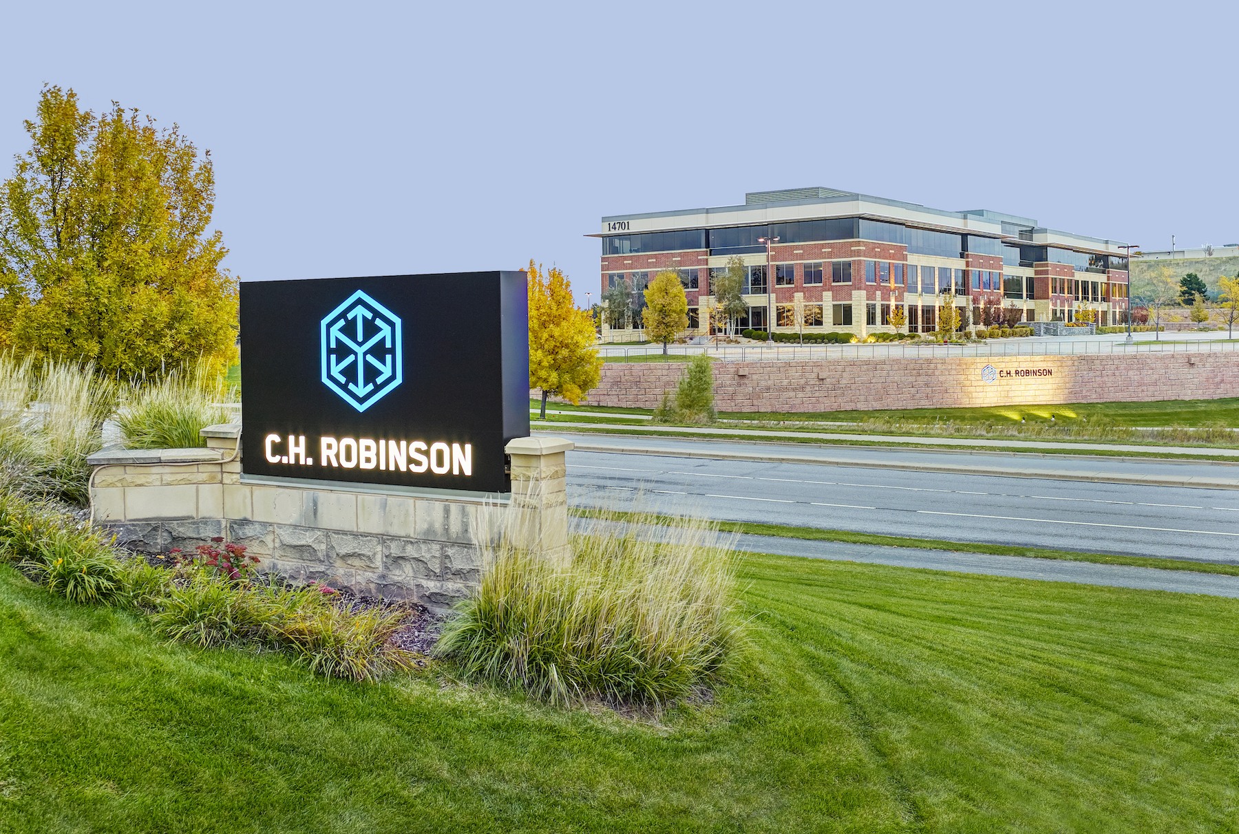 The C.H. Robinson headquarters in Eden Prairie. Photo courtesy of C.H. Robinson