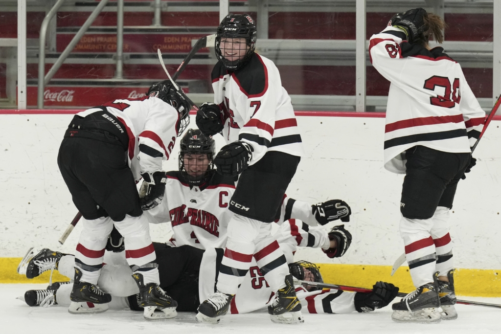 Eagles capture second straight win with 3-1 victory over North Wright County