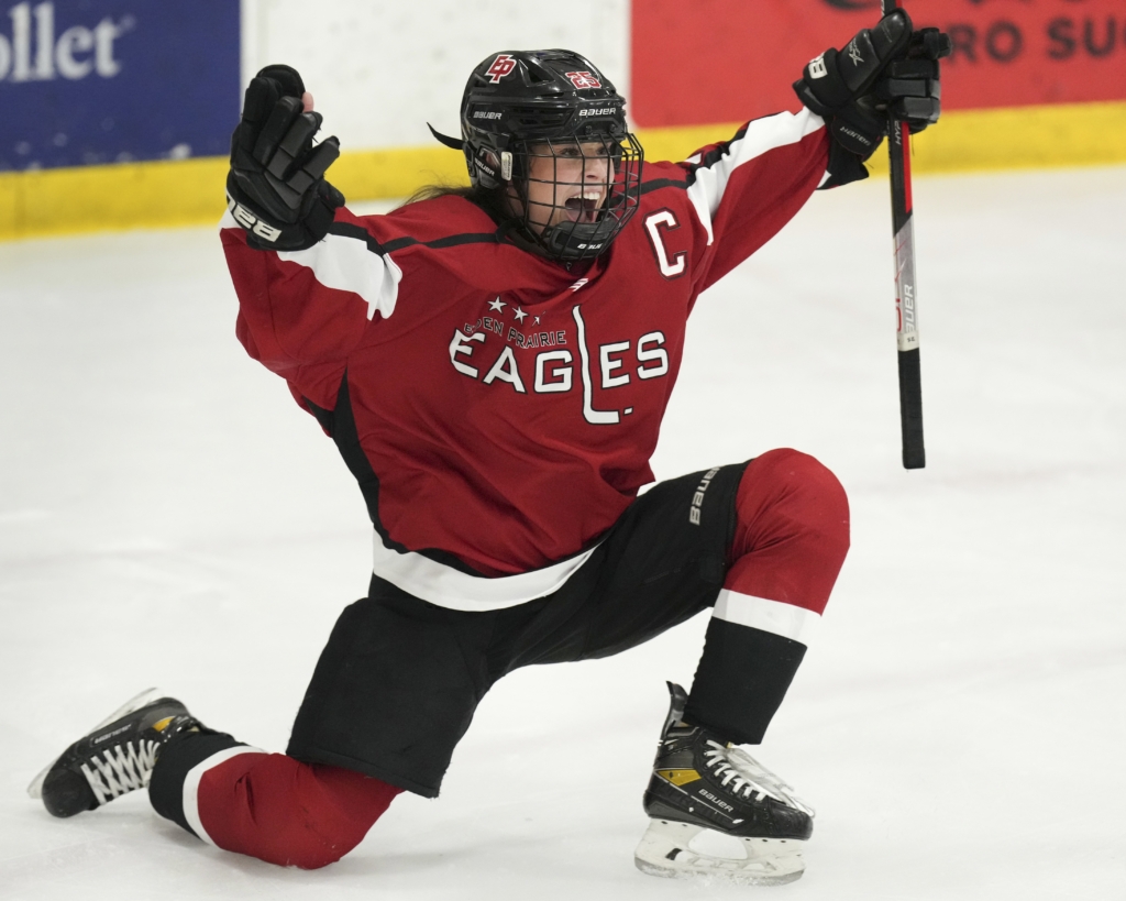 A thrilling finish to emotional night for Eagles girls hockey