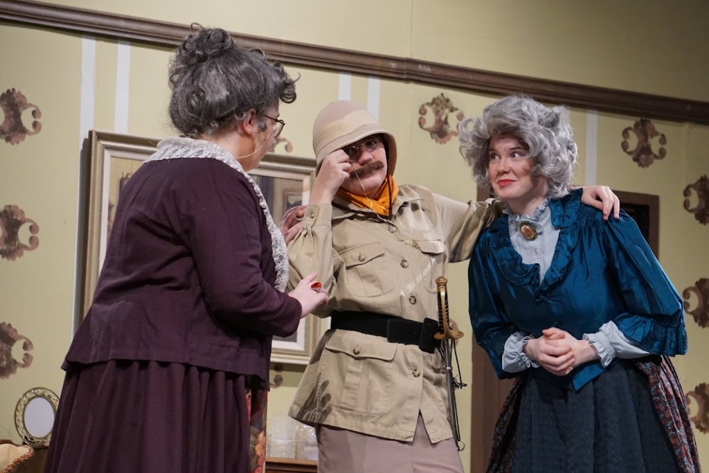 Marit Kniffen as Abby Brewster, Sebastian Princ as Teddy Brewster, and Britta Rekstad as Martha Brewster. Photos by Sophia Yoerks unless otherwise noted