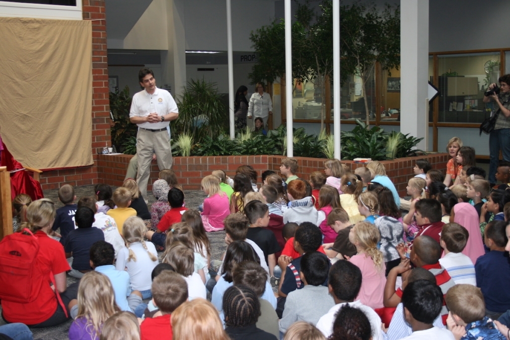 Eden Prairie Noon Rotary Club member John Steinlicht engages with young readers during a previous My Book Day event, the organization's flagship project. My Book Day aims to promote literacy in the community by providing every first grader in Eden Prairie schools with their own hardcover book. Submitted photo