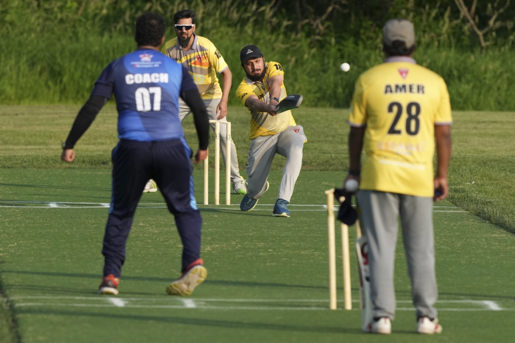 'Cricket Night' in Eden Prairie showcases a misunderstood sport