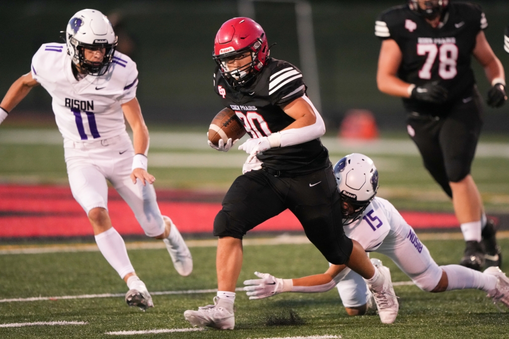 Sports update: Eagles dominate Buffalo in season opener