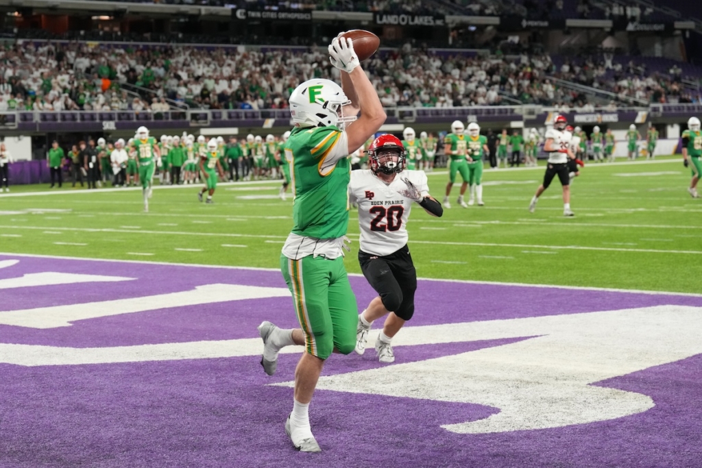 Edina stuns Eden Prairie 28-7 in Class 6A football semifinal
