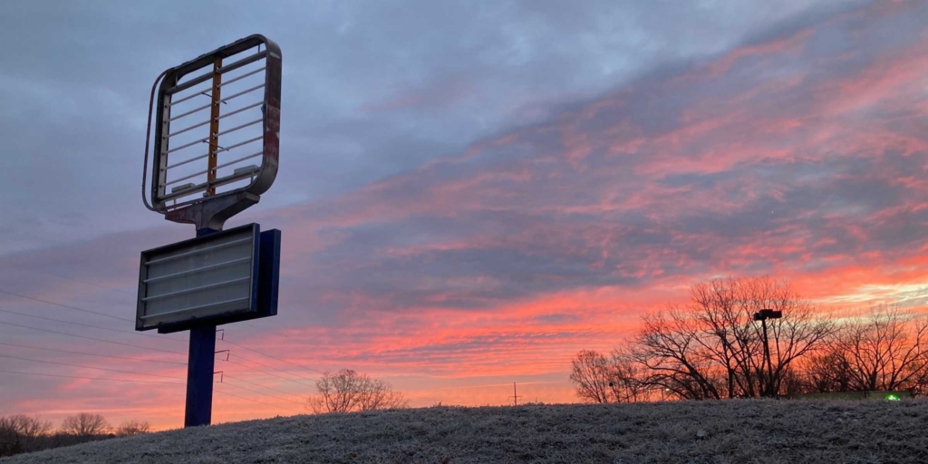 The skeleton of a Burger King sign at the intersection of Highway 5 and County Road 4 is expected to go away, now that the Eden Prairie City Council has approved redevelopment plans by Crew Carwash. Photo by Mark Weber