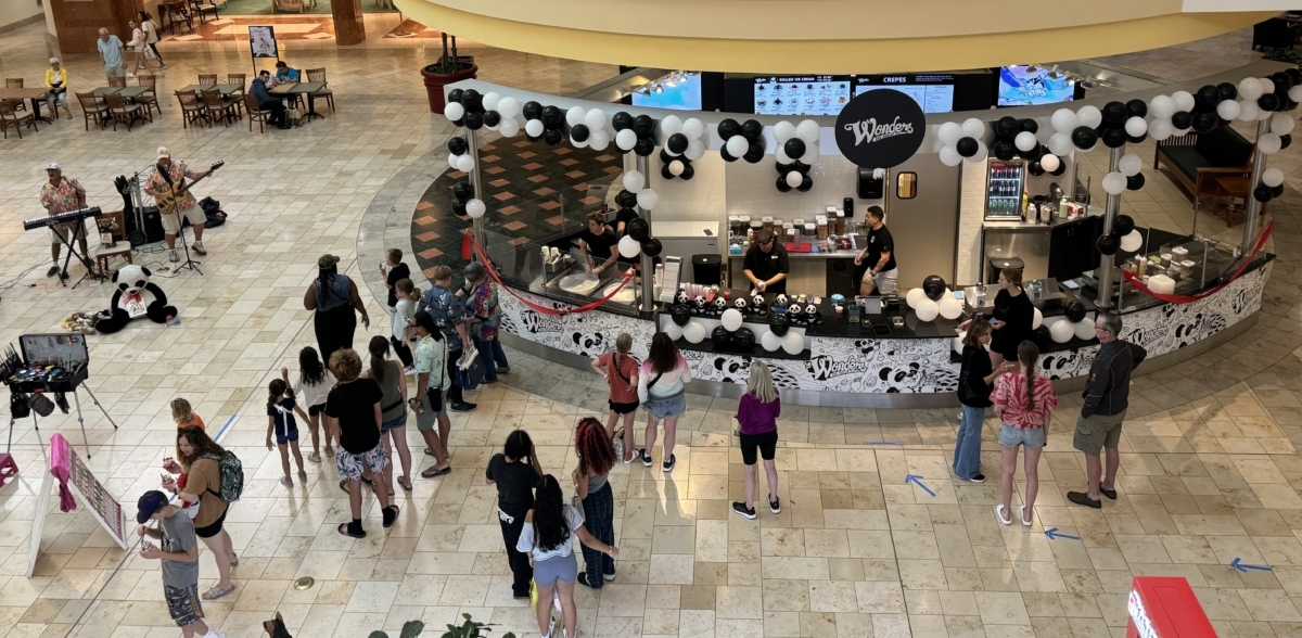 Wonders Ice Cream, shown during its grand opening celebration, is one of five new tenants at Eden Prairie Center. Photo courtesy of Eden Prairie Center