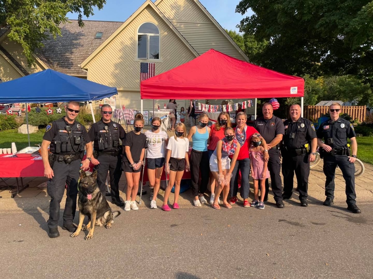 A neighborhood remembers: Olympic Hills lemonade stand returns Sept. 11 after hiatus