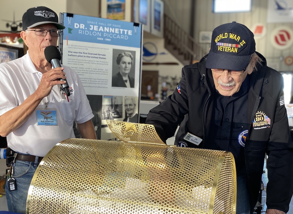 WWII vet draws winning ticket at Wings of the North sweepstakes