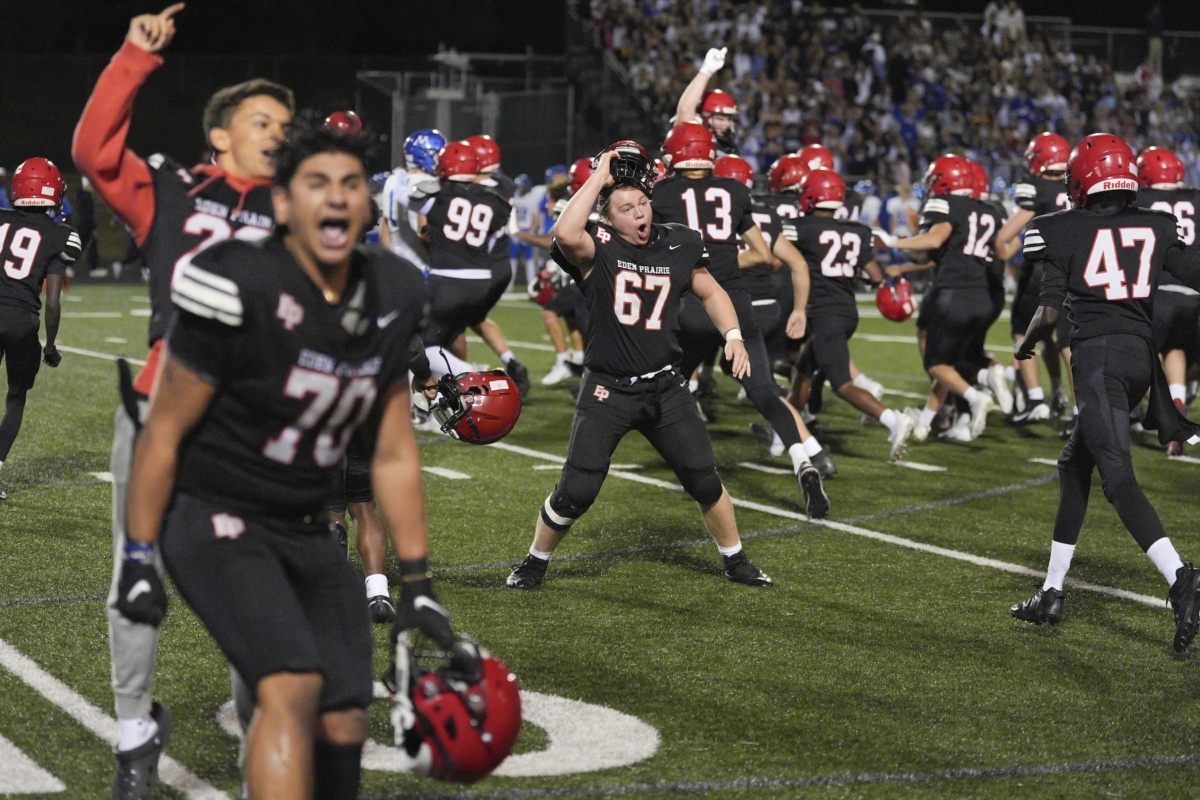 Eagles knock off unbeaten Minnetonka in overtime thriller