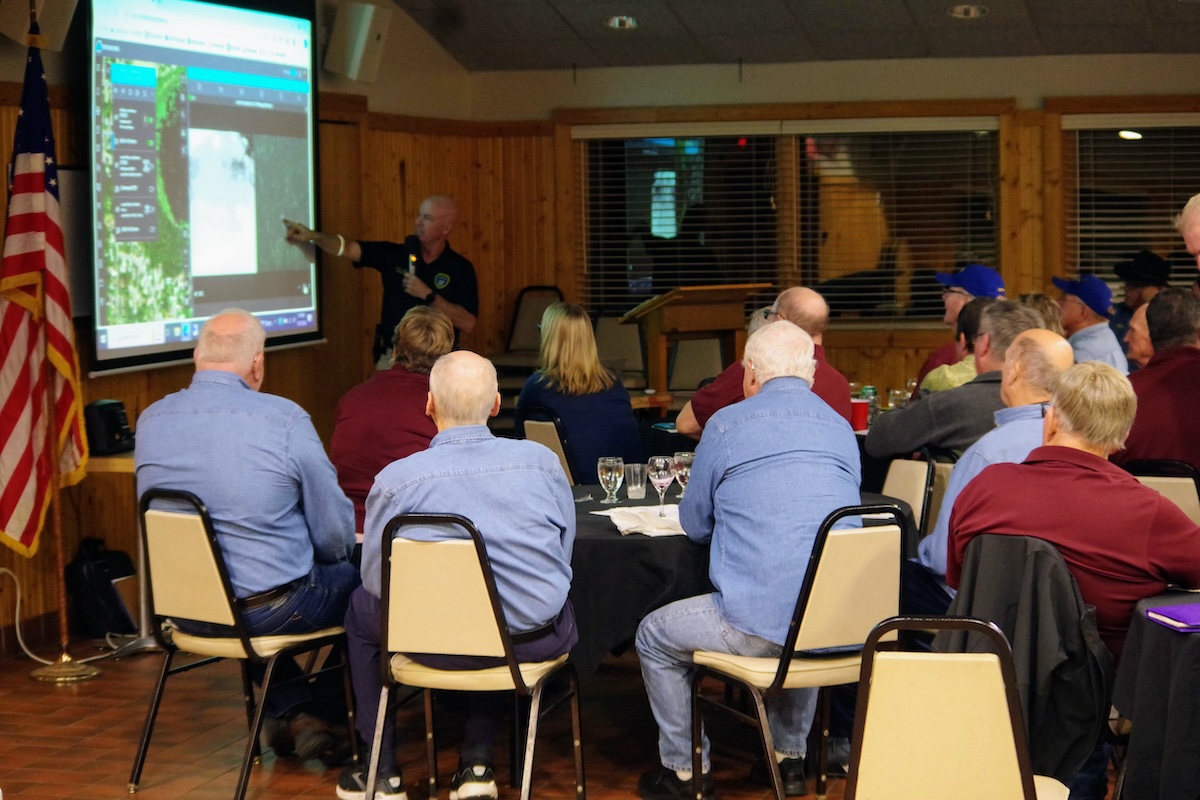 Eden Prairie Lions donate $10,000 to police, support local nonprofits