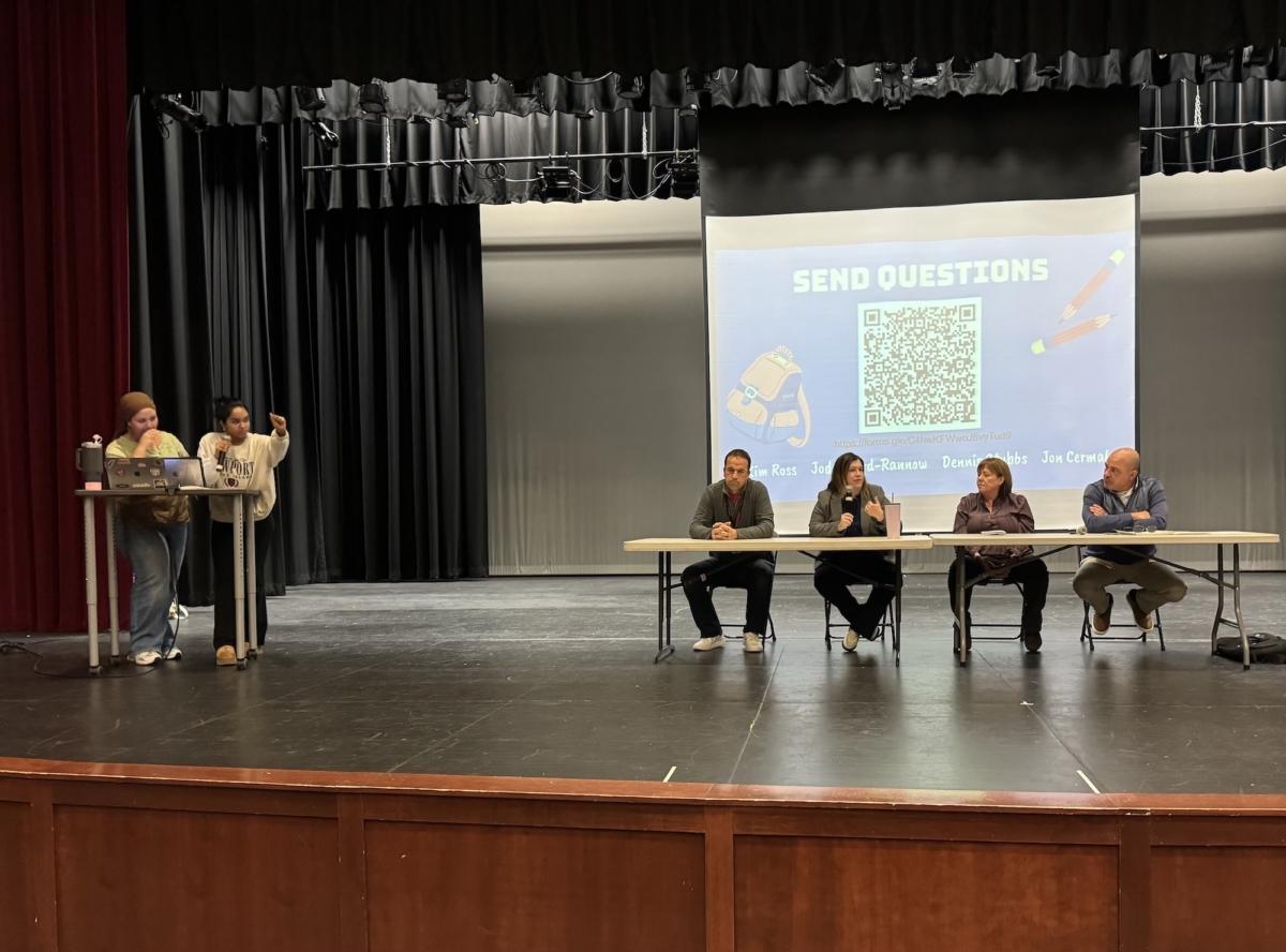 Zahara Umar and Vandana Ramanathan hosted and moderated a school board candidate forum on Oct. 24. Photo by Juliana Allen