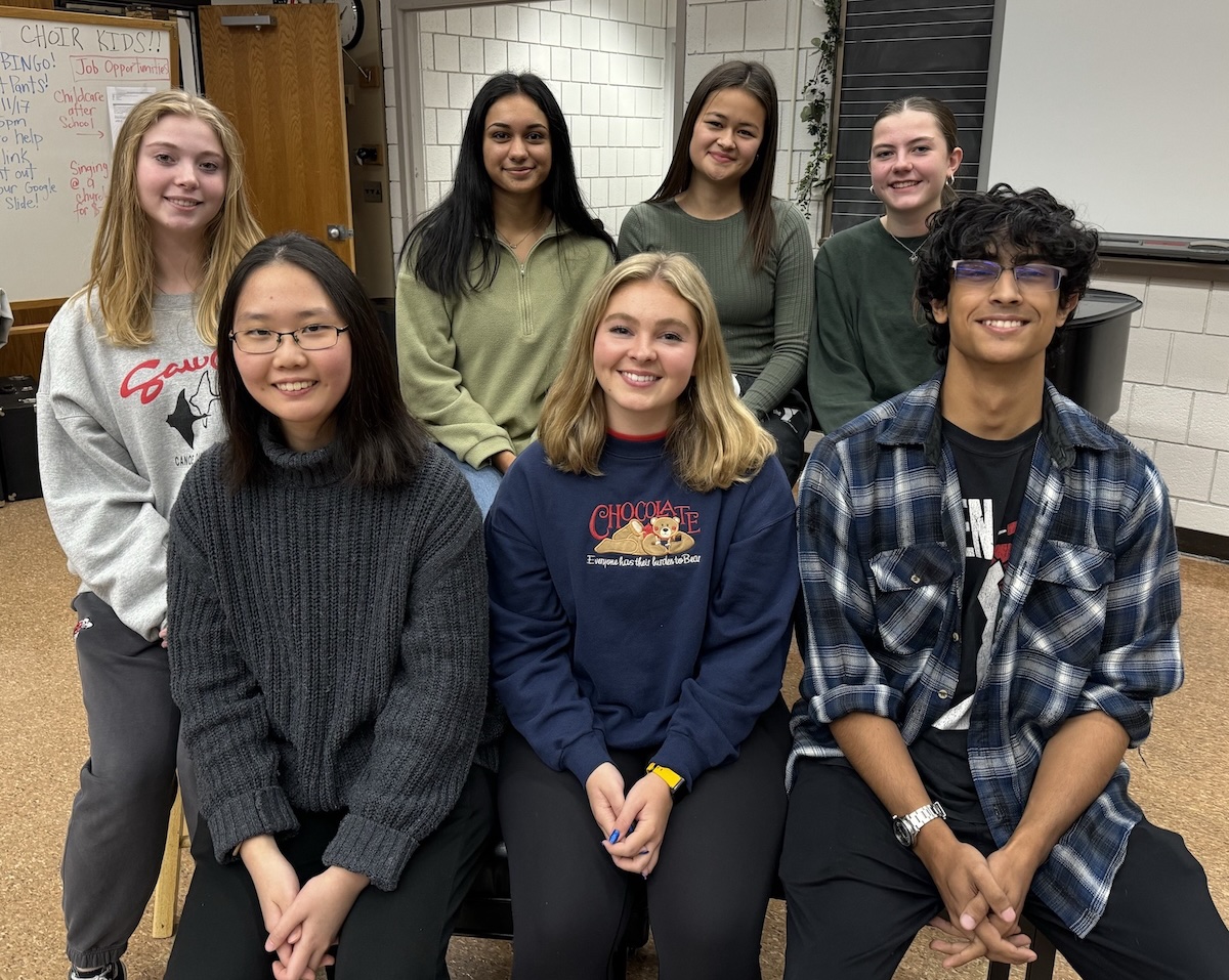 Front row: Claire Lee, Abi Swanson, Arun Wahlquist. Back row: Alex Wahl, Kotono Kazama, Annika Rice. Photo by Juliana Allen
