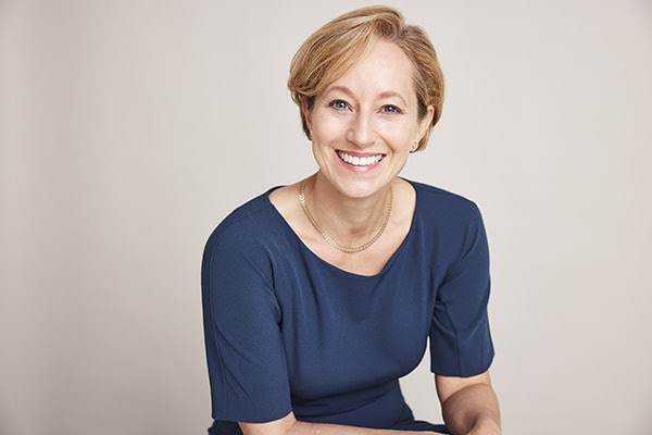 Photo of Dr. Lisa Damour